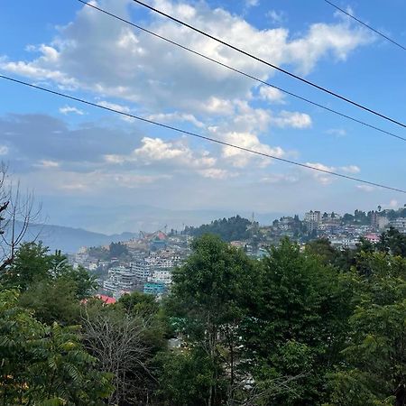 La Colline Resort Kohima Exterior photo