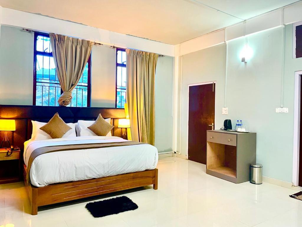 La Colline Resort Kohima Exterior photo